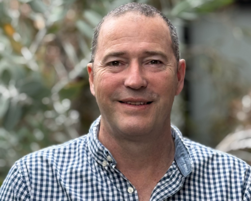 Ross Hamilton outside